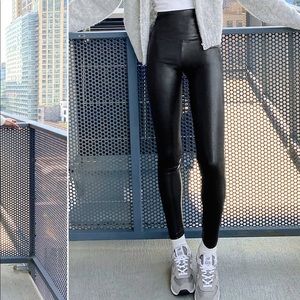 Aritizia Daria leather leggings